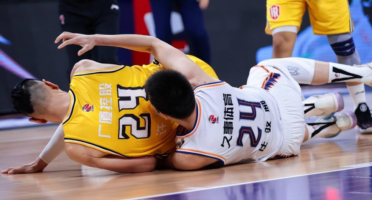 关于广厦男篮内部会议纪要流出——加时末段状态回暖,CBA季后赛使命明确,身体对抗强度拉满的信息 关于广厦男篮内部会议纪要流出——加时末段状态回暖,CBA季后赛使命明确,身体对抗强度拉满的信息