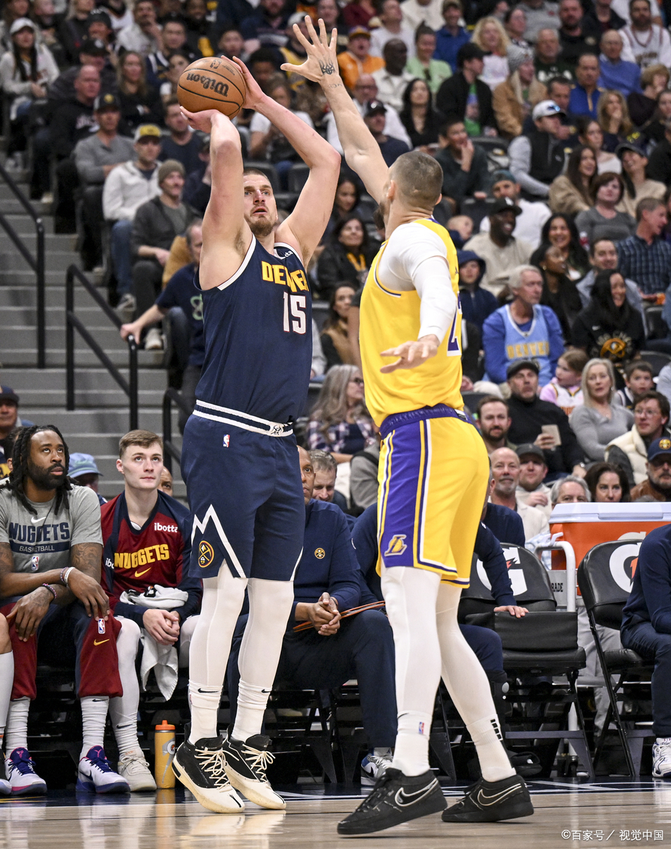 NBA季后赛赛程吃紧；切尔西加时末段强势反弹；话题不断；更衣室氛围转暖的简单介绍-KAIYUN