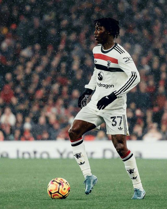 足总杯倒计时，阿森纳关键时刻临场应变，细节引发关注，态度坚定，纪律约束更严格(以处处纪律如铁的决心维护考试权威)