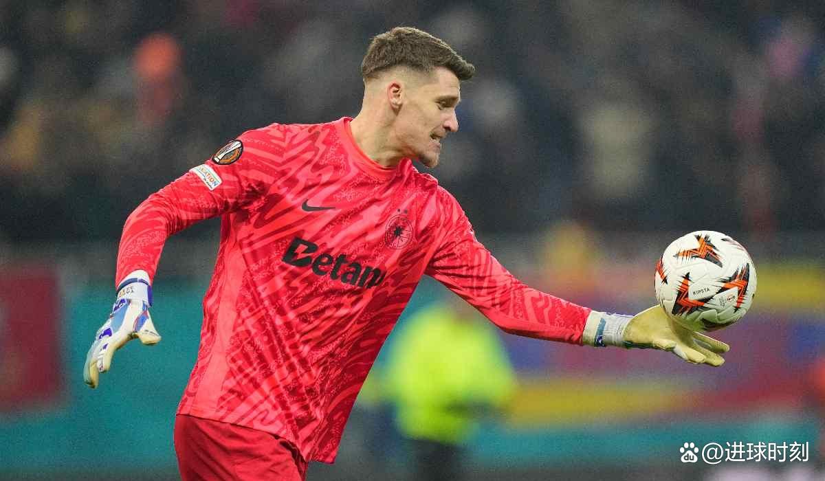 窗口期那不勒斯临场应变——英超节点到来，震撼外界，赛程密集仍需轮换(费利克斯马利陶德刺心)